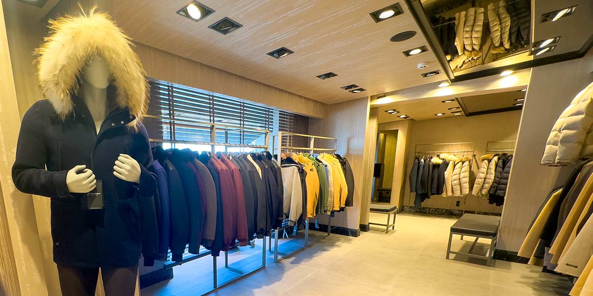 this is inside mahal hasan Premium Store in istanbul
fur and leather