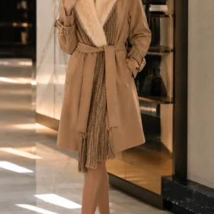 Handcrafted Cashmere & Mink Coat with Knitted Details – Luxury Women's Collection